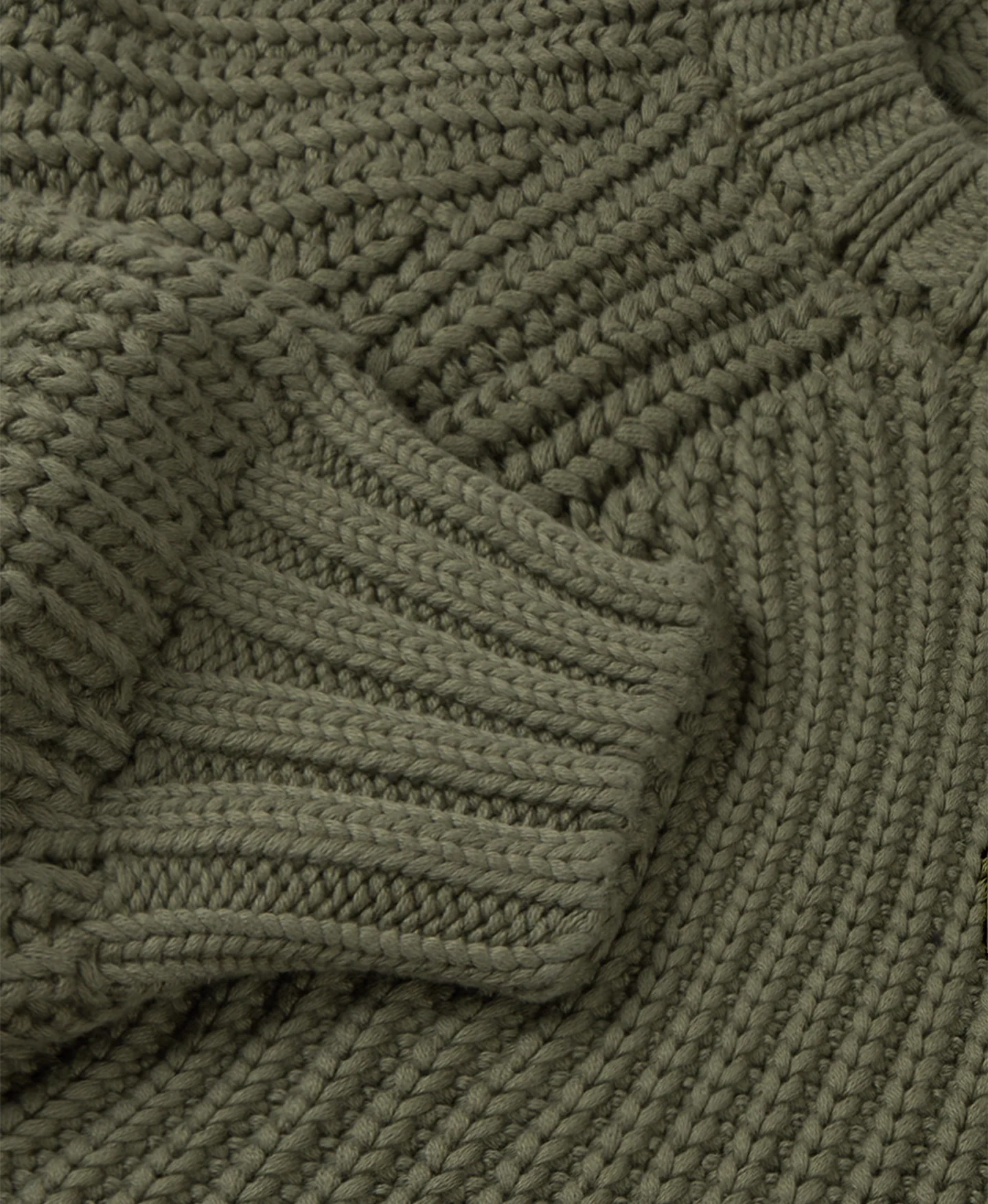 3 Gauge 'Olive' Knit - Image 3