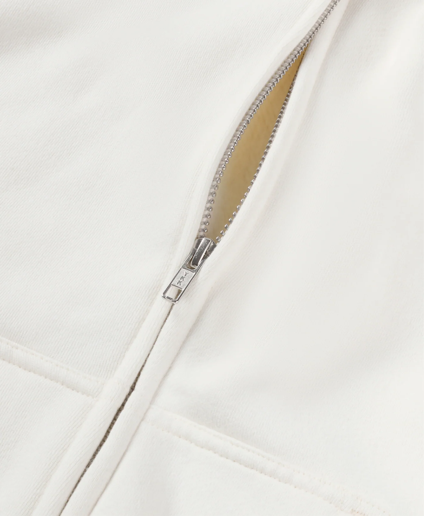 450 GSM 'Bone White' Zipper - Image 4