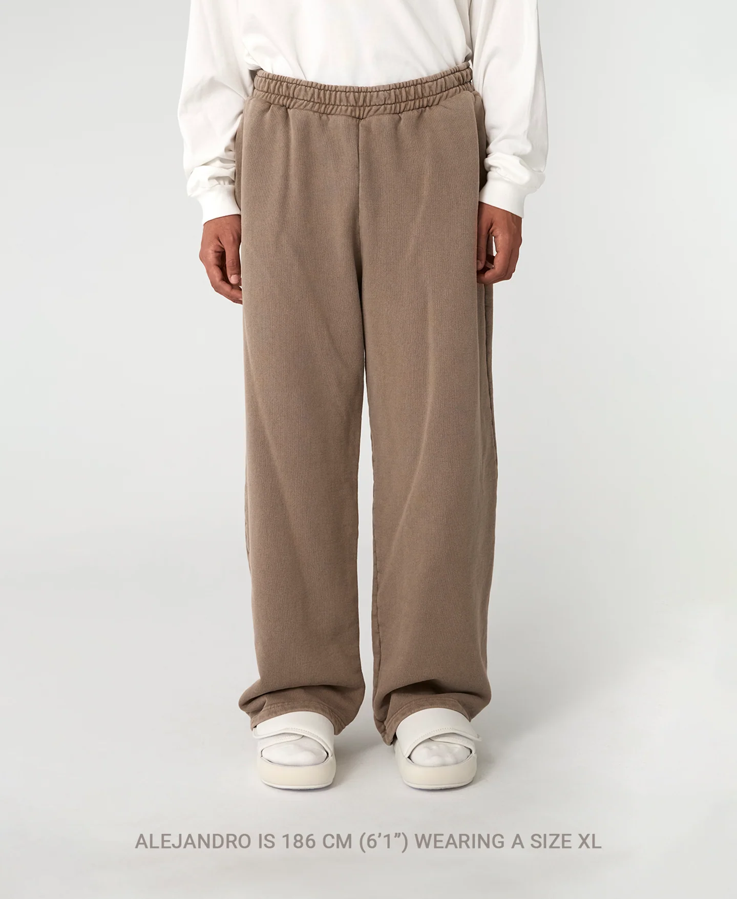 600 GSM 'Neutral Gray' Straight-leg Pants - Image 4